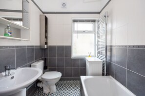 House | Bathroom