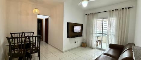 Apartment | Living area | TV