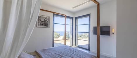 4 Schlafzimmer, Zimmersafe, Bügeleisen/Bügelbrett, kostenloses WLAN