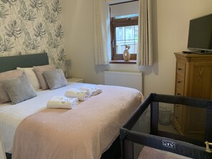 Casa de campo | 1 quarto, ferros/tábuas de passar roupa, Wi-Fi de cortesia