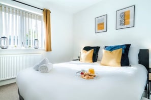 3 Schlafzimmer, Bügeleisen/Bügelbrett, WLAN, Bettwäsche