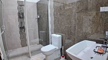 Basic Double Room | Individually furnished, desk, iron/ironing board, free WiFi