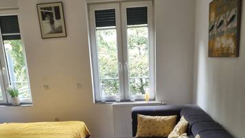 2 Schlafzimmer, Bügeleisen/Bügelbrett, WLAN, Bettwäsche