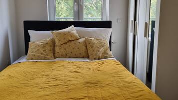 2 Schlafzimmer, Bügeleisen/Bügelbrett, WLAN, Bettwäsche