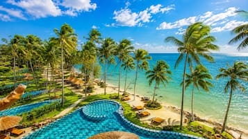Outdoor pool, open 8:00 AM to 6:00 PM, pool umbrellas, sun loungers