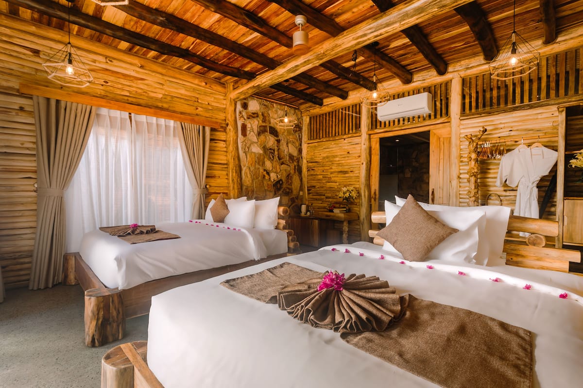 Family Premium Bungalow | 1 bedroom, premium bedding, minibar, in-room safe