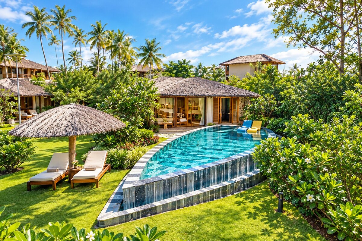 Private pool