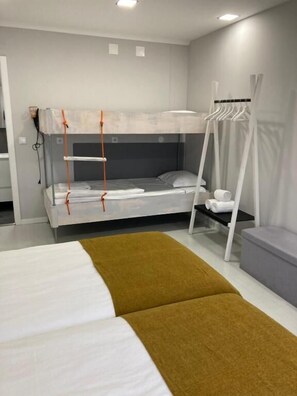 2 bedrooms, free WiFi