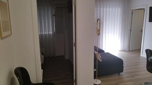Superior Apartment | WiFi (free) - Bus Station Suites & Studios (Coimbra)