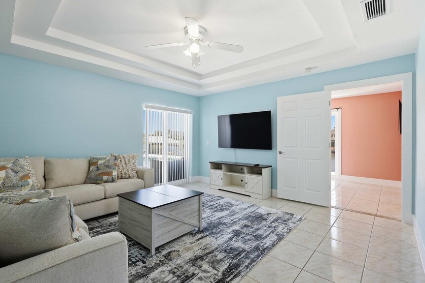 Relaxing Waterfront Stay | Dock & Pool Heat Opt - Palm Coast, FL