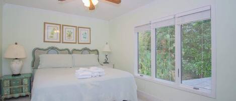 4 chambres, accĂšs au Wi-Fi (inclus), literie fournie