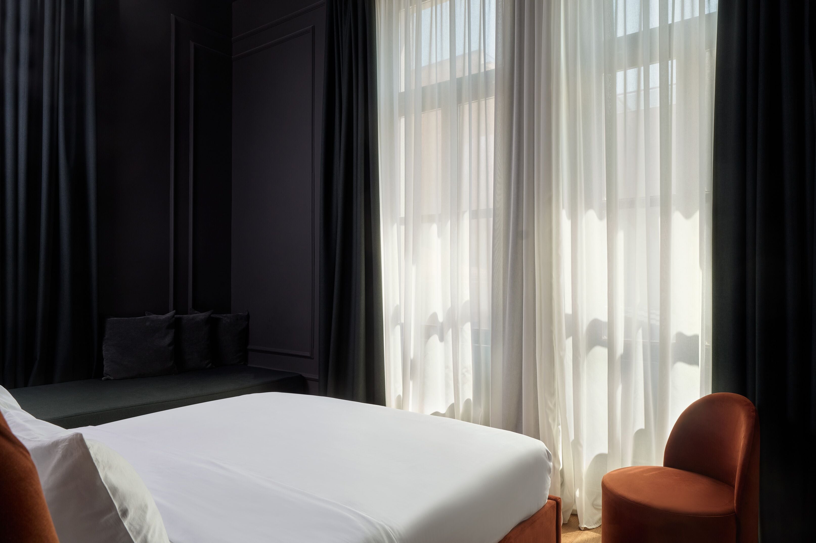 Hypo-allergenic bedding, minibar, in-room safe, individually decorated