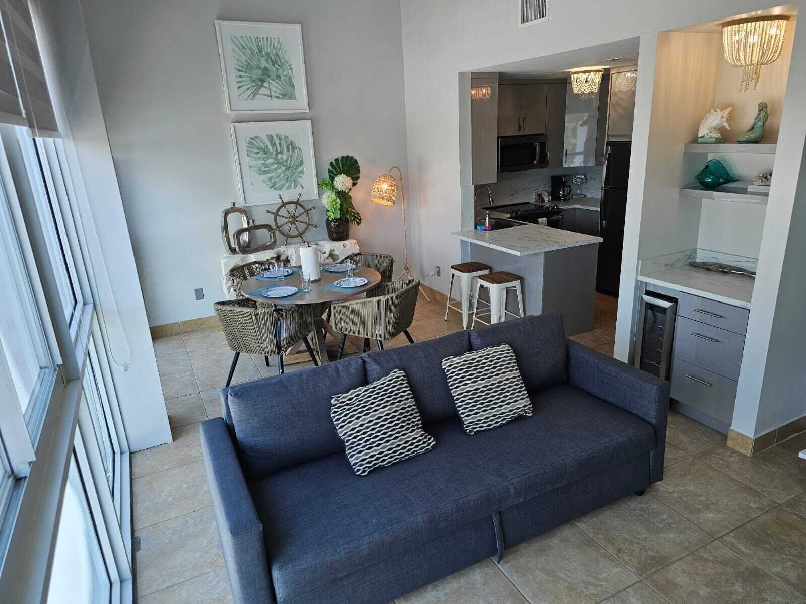 Beachfront Condo-Hotel 1 Bedroom with free parking