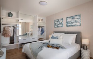 Free cots/infant beds, bed sheets