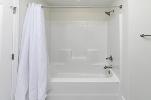Dusche, Seife, Toilettenpapier