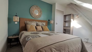 1 bedroom, desk, iron/ironing board, free WiFi