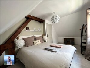 2 slaapkamers, een strijkplank/strijkijzer, reisbedje, gratis wifi