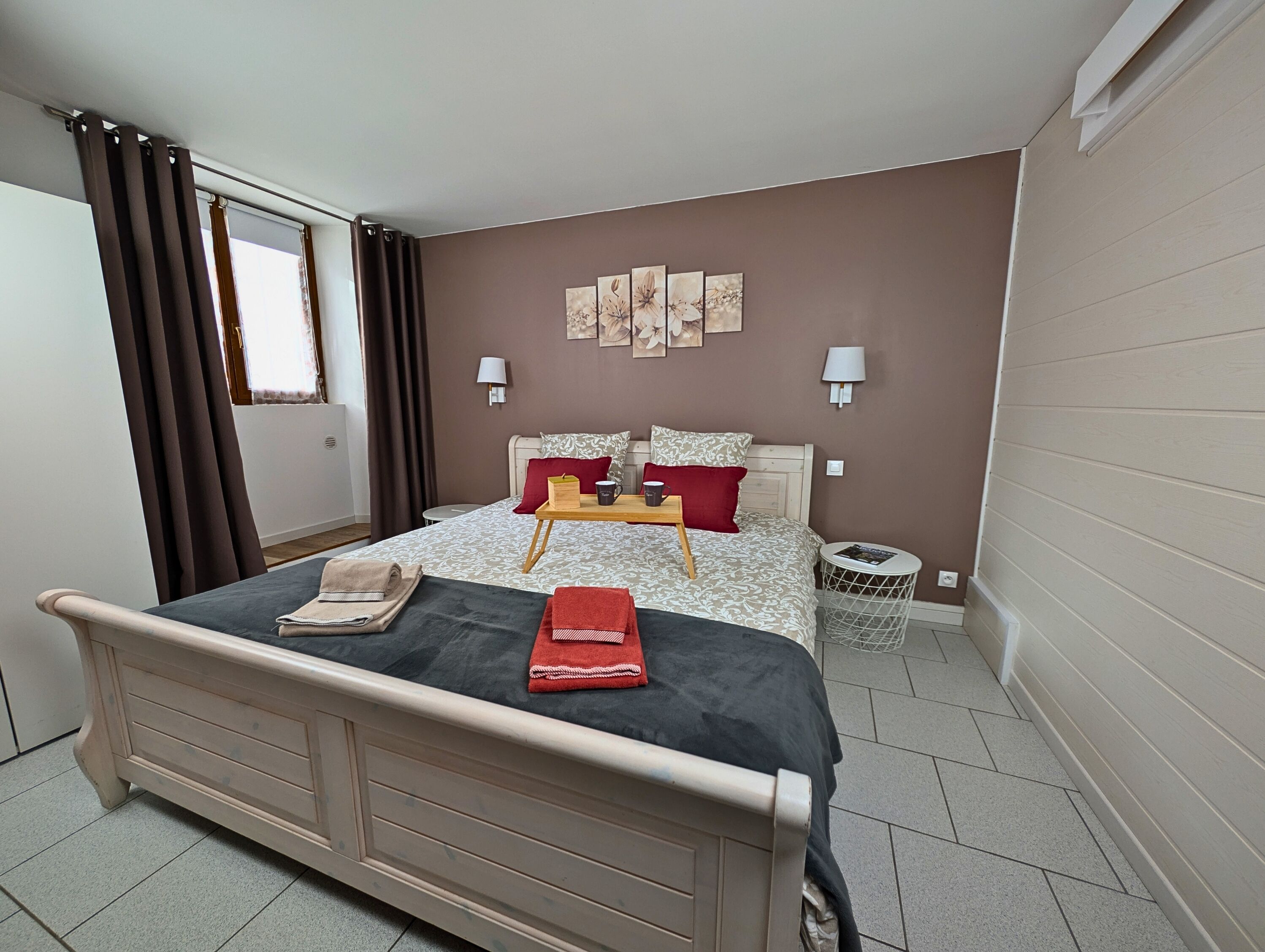 1 室のベッドルーム、アイロン / アイロン台、旅行用ベビーベッド、WiFi (無料)