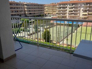 Sports court
