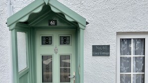 Exterior detail - Cozy Cottage (Wellington)