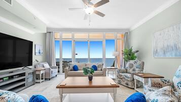 Appart'hôtel, 3 chambres | Coin séjour