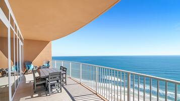 Condo, 3 Bedrooms | Outdoor dining