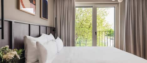 Standard Suite | 1 bedroom, premium bedding, in-room safe, laptop workspace
