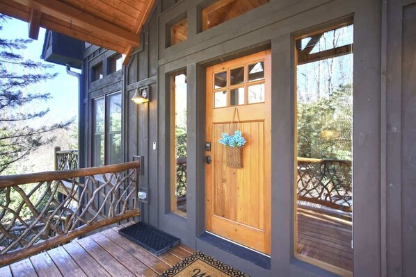 Unclassified image, 1 of 29, button