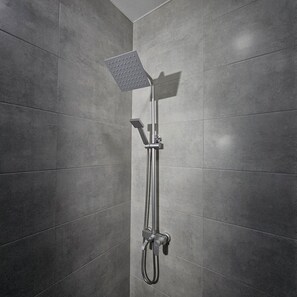 Family Quadruple Room, Non Smoking | Bathroom | Shower, designer toiletries, hair dryer, bathrobes - Memory basket (Kutaisi)