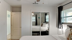 2 soverom, strykejern/-brett, wi-fi og sengetøy
