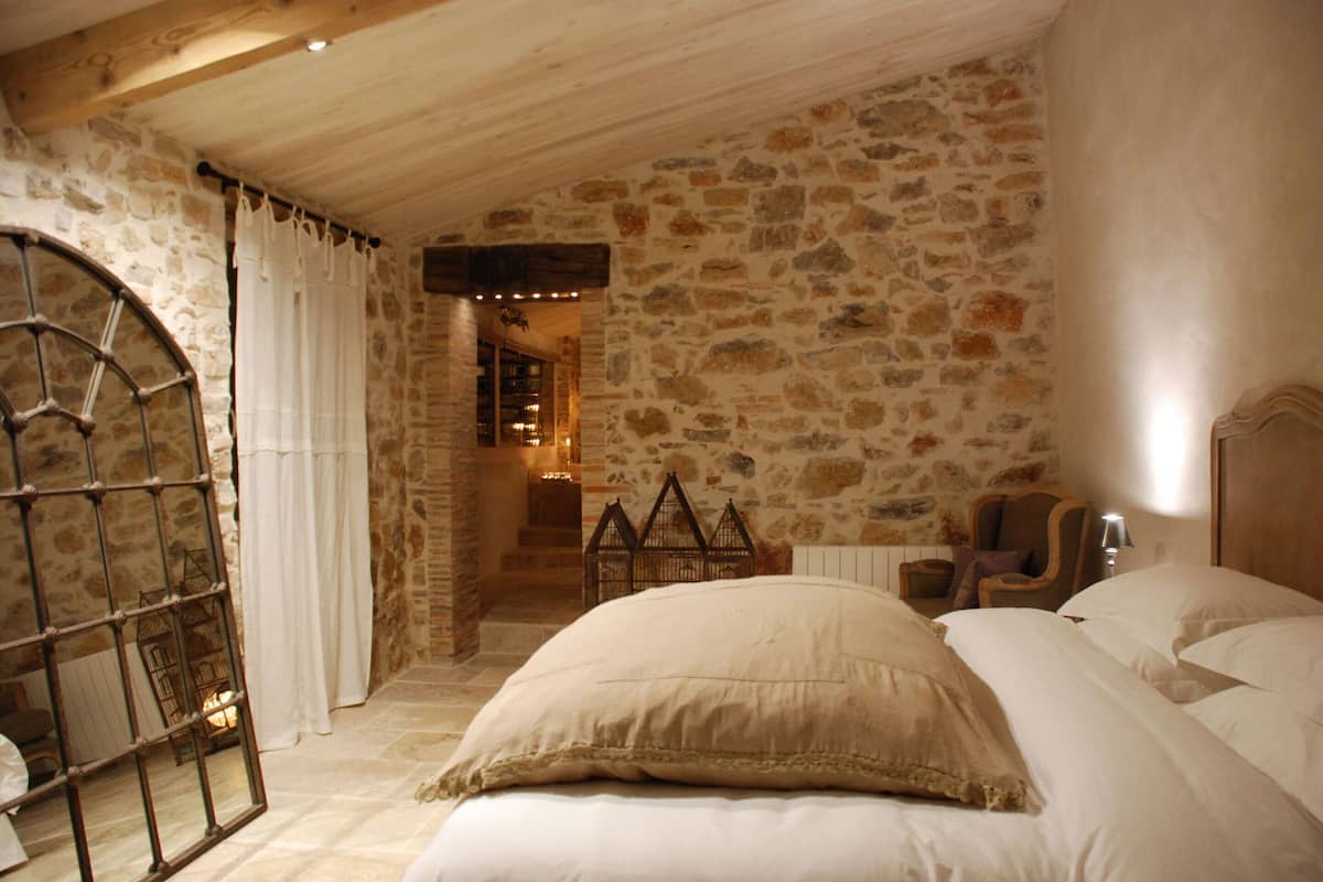 Exclusive Room, Private Bathroom, Vineyard View | Individually decorated, individually furnished, soundproofing