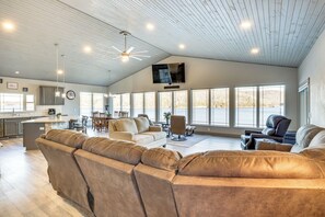 บ้านพัก (4 Bedrooms) | ภายใน