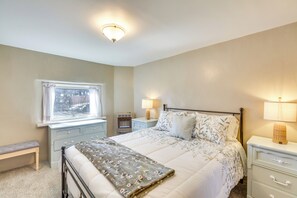 Cottage (2 Bedrooms) | Interior - Near Hiking & Skiing: Mora Cottage w/ Mtn Views (Mora)