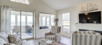 Waterfront Marion Station Retreat w/ Private Dock!