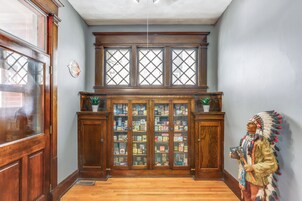 House (1 Bedroom) | Interior