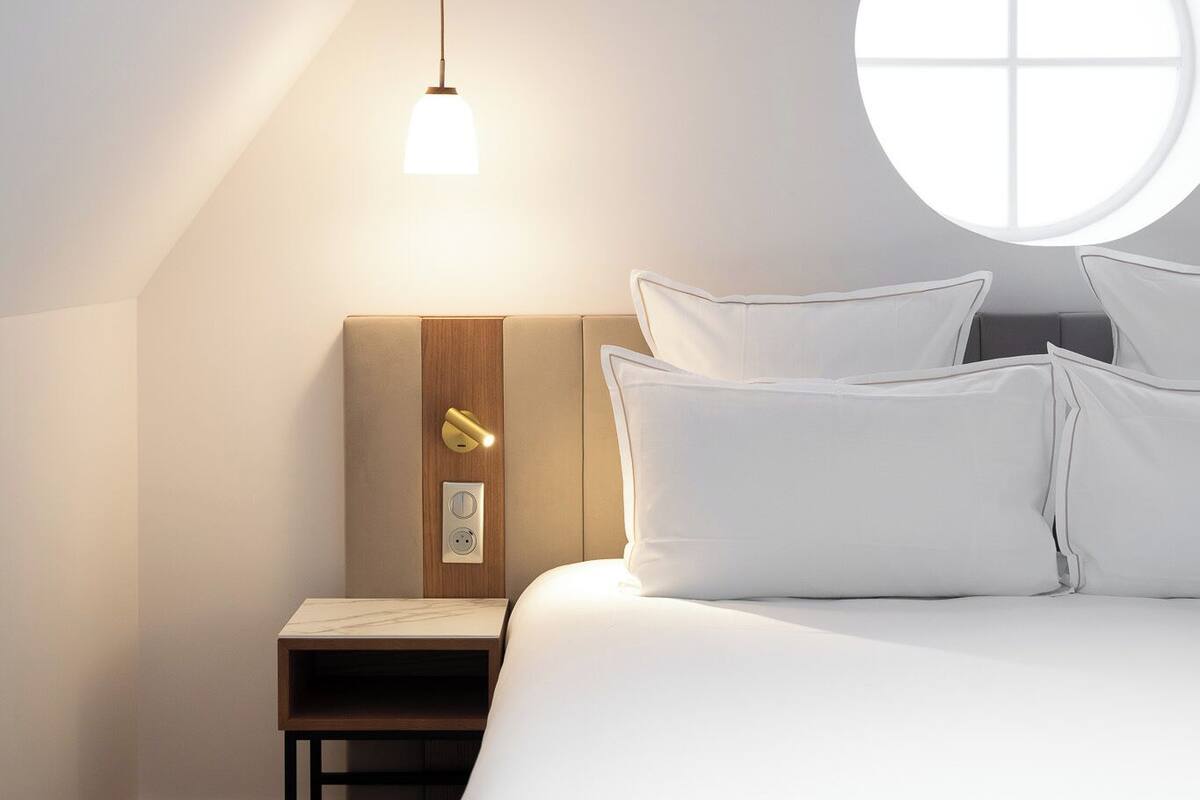 In-room safe, desk, blackout curtains, soundproofing