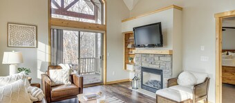 Nisswa Townhome w/ Boat Slip + Gull Lake Access!