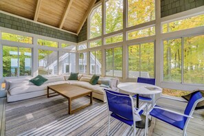 Cottage (5 Bedrooms) | Interior