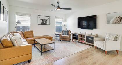 Centrally Located Austin Home w/ Private Patio!