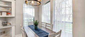 奧布里度假出租屋：距市中心 3 英里，附露台！