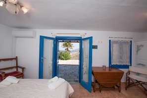 Deluxe Villa | 3 bedrooms, iron/ironing board, free WiFi - Mykonian Luxury Villa Victoria with Pool (Mykonos)