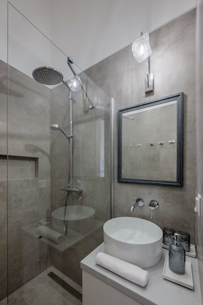 Comfort Apartment | Bathroom | Designer toiletries, towels, soap, shampoo
