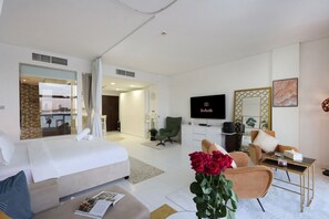 Iron/ironing board, free WiFi, bed sheets - Seaside Studio in PalmJumeirah,Beach Access (Dubai)