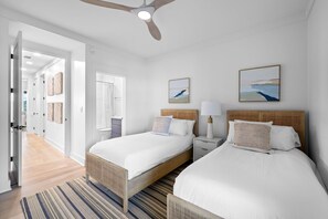 3 chambres, fer et planche à repasser, accès au Wi-Fi (inclus)