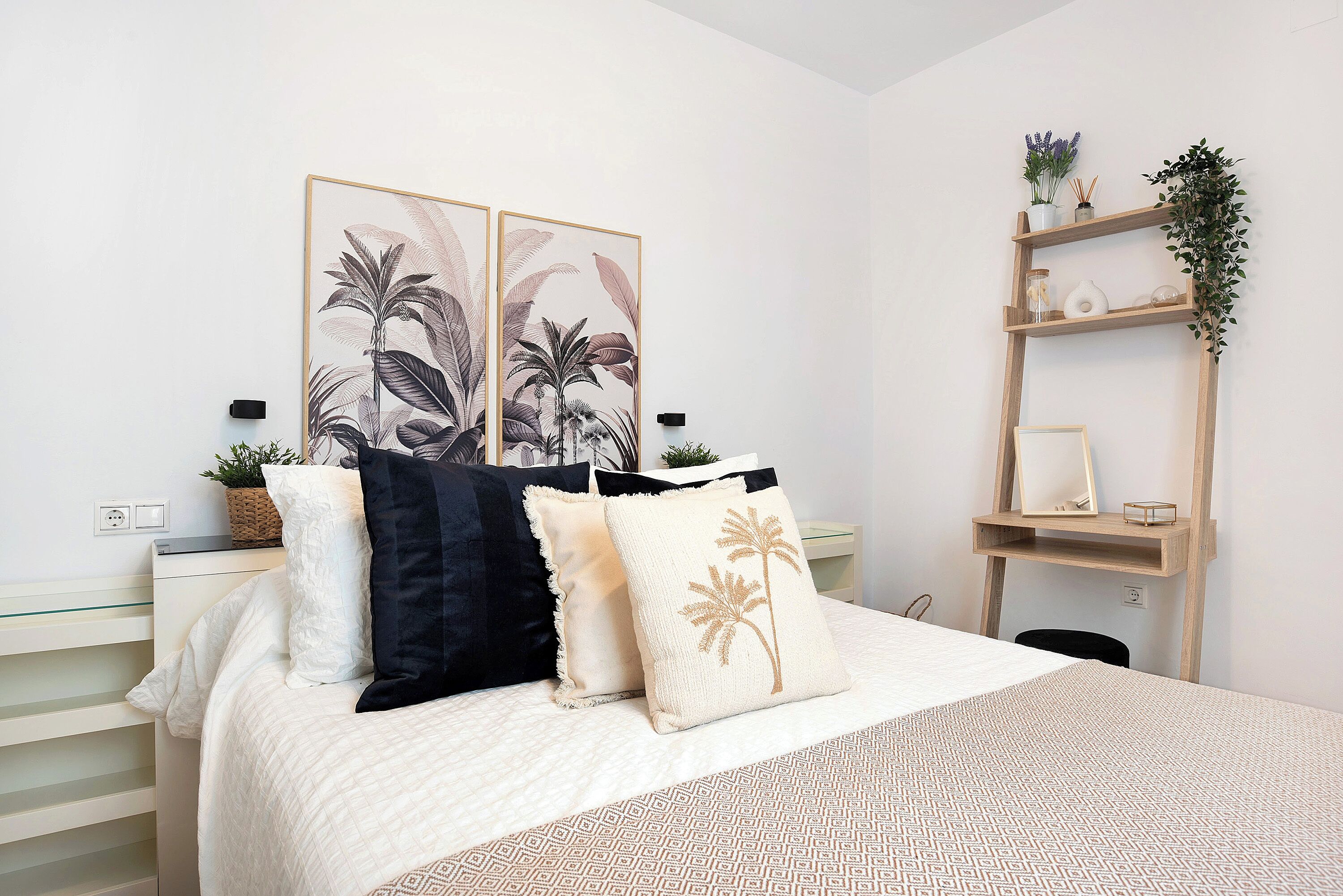 3 chambres, fer et planche à repasser, Wi-Fi gratuit, draps fournis