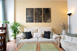 TV, DVD player, stereo - Apartment 'Piso Federico Garcia Lorca' with Air Conditioning (Conil de la Frontera)