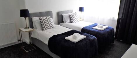 2 bedrooms, WiFi, bed sheets