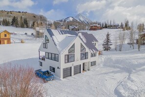 Exterior - Luxury Home in Mt. Crested Butte, Stunning Mountain Views, Hot Tub (Mt. Crested Butte)