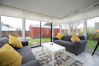 The Prestwick Pad - 4 bed Detached Villa