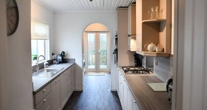 The Prestwick Pad - 4 bed Detached Villa